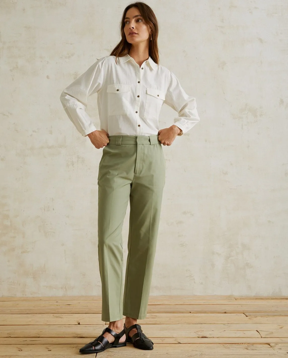 YERSE Trousers And Jeans^Chino Trousers Green