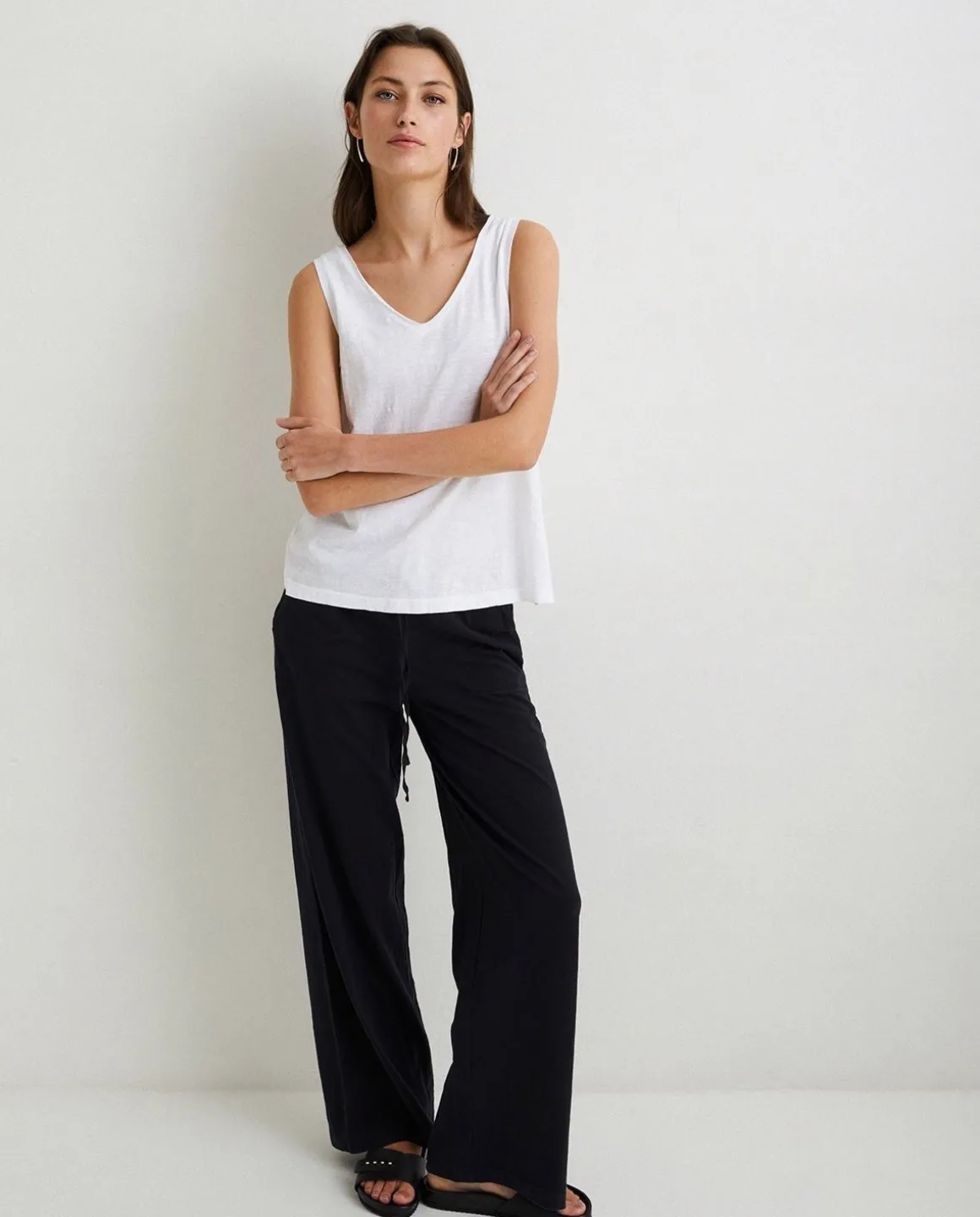 YERSE Trousers And Jeans^Cotton-Linen Trousers Black