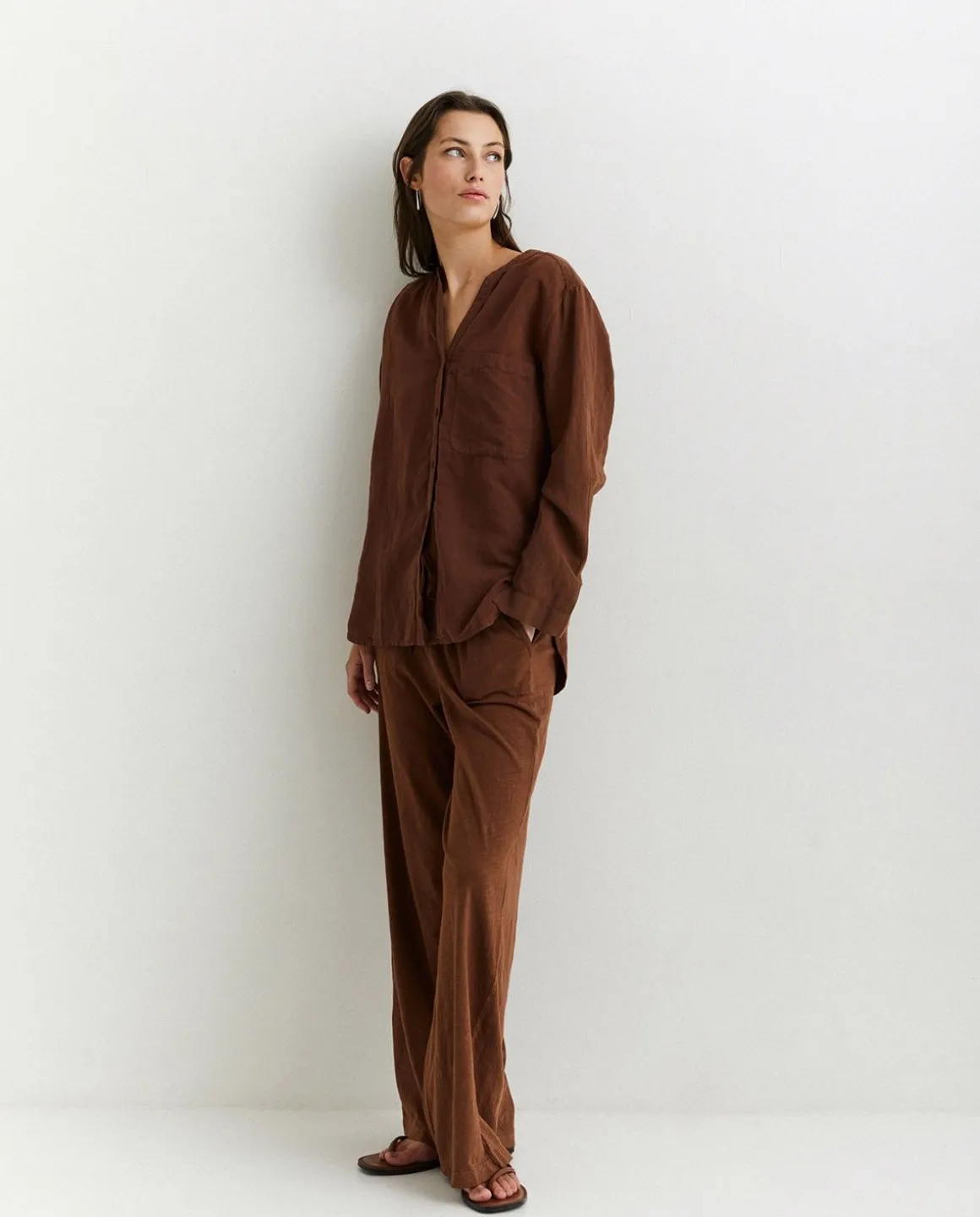 YERSE Trousers And Jeans^Cotton-Linen Trousers Brown