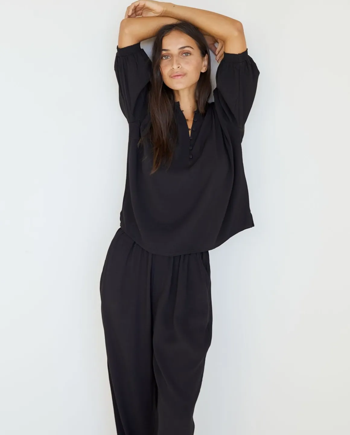 YERSE Shirts And Blouses^Flowy Mao-Neck Shirt Black