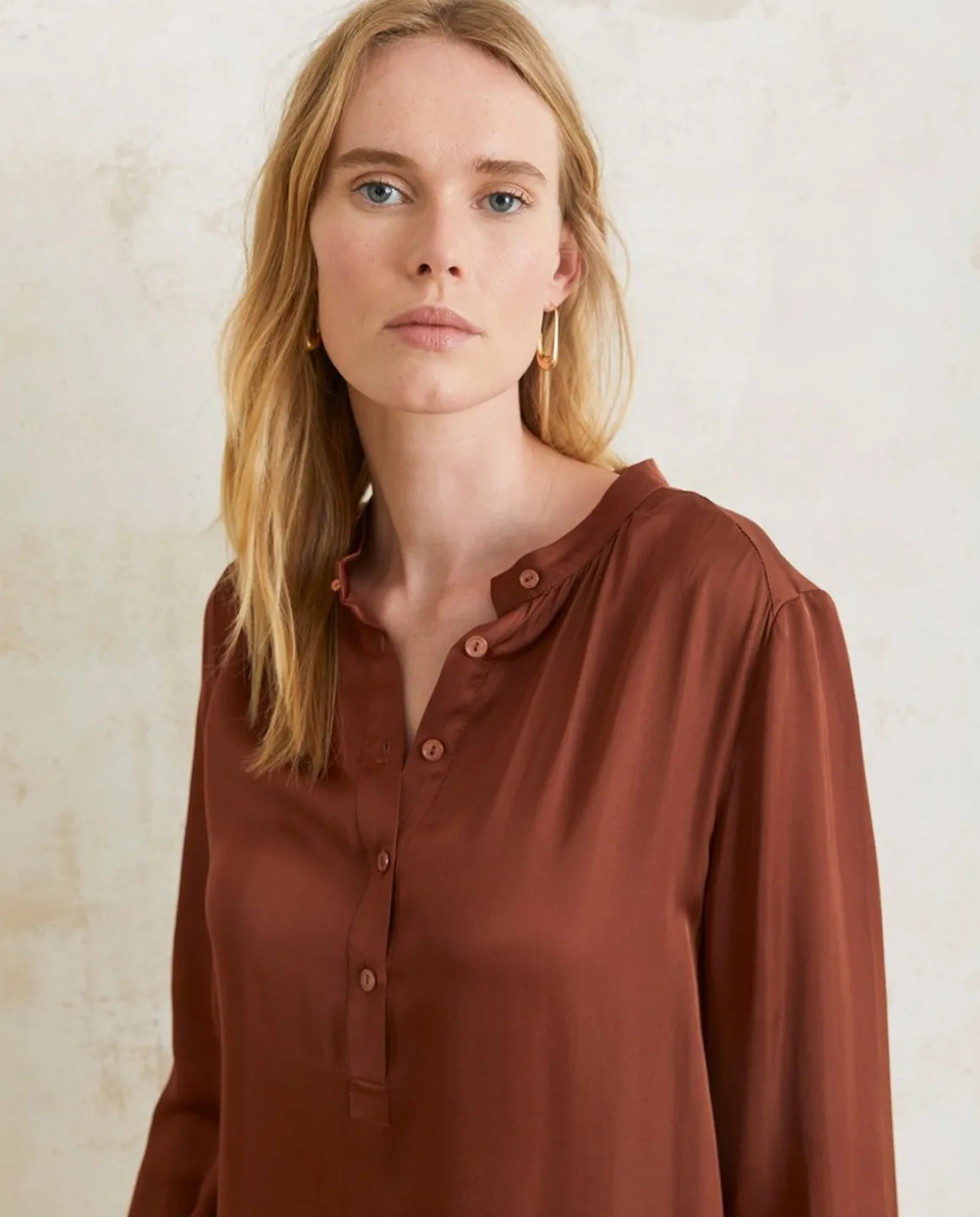 YERSE Dresses And Jumpsuits^Long-Sleeve Sateen Dress Chocolate