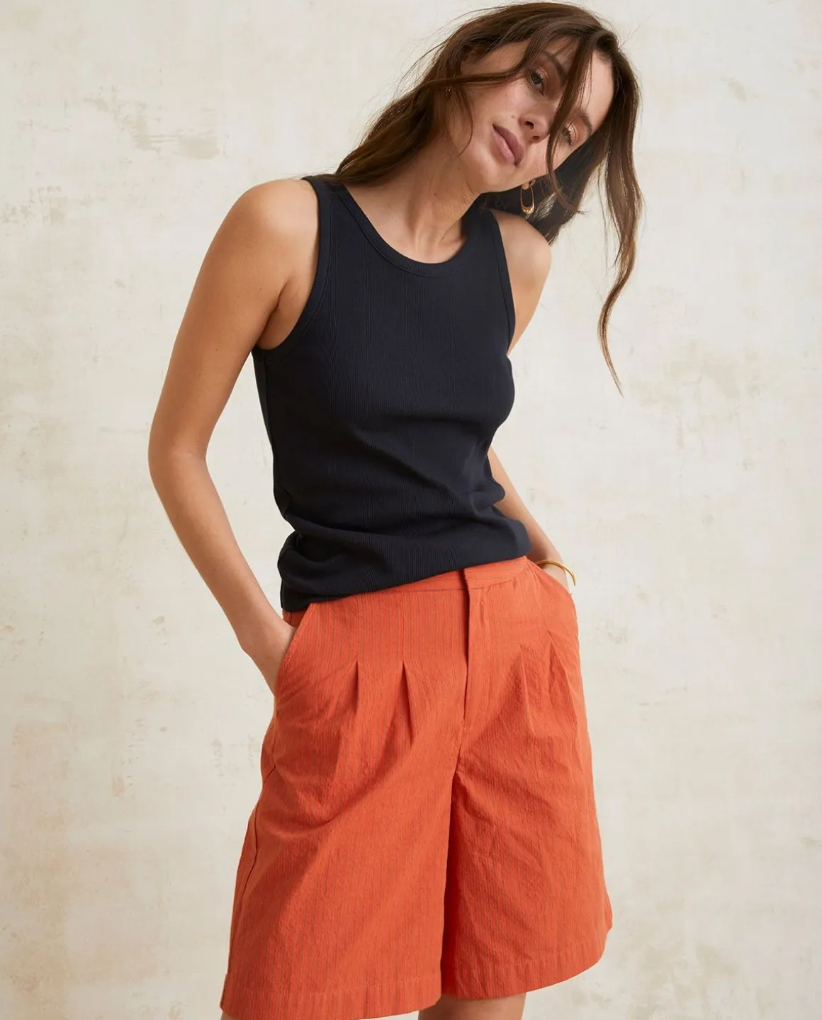 YERSE Trousers And Jeans^Pleated Bermuda Shorts Orange